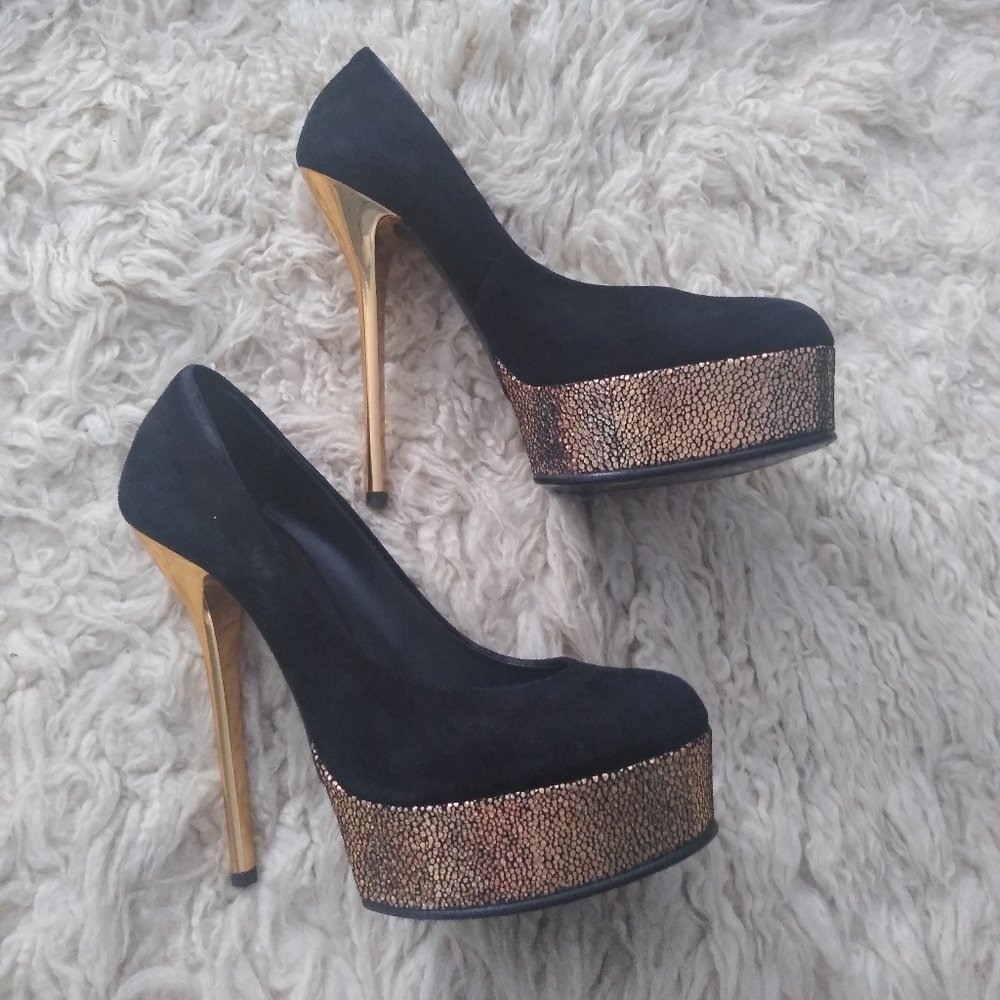 Giuseppe Zanotti platform pumps